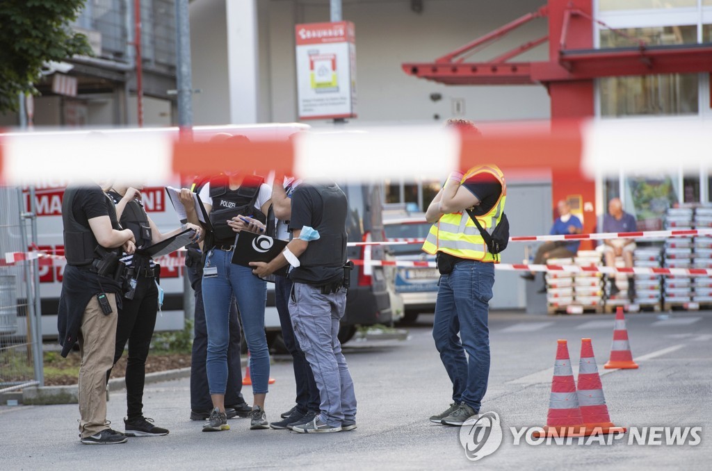 베를린 시내 칼부림에 총격 3명 중상…조직범죄 추정