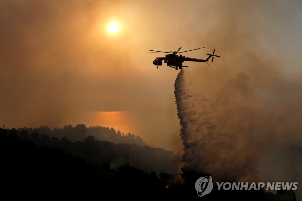 남유럽 전역에 산불…터키서 8명 사망·이재민 수천명 발생