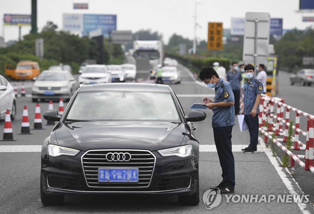 도쿄처럼 될라…동계오륜 앞둔 中, 변이확산에 방역 고삐
