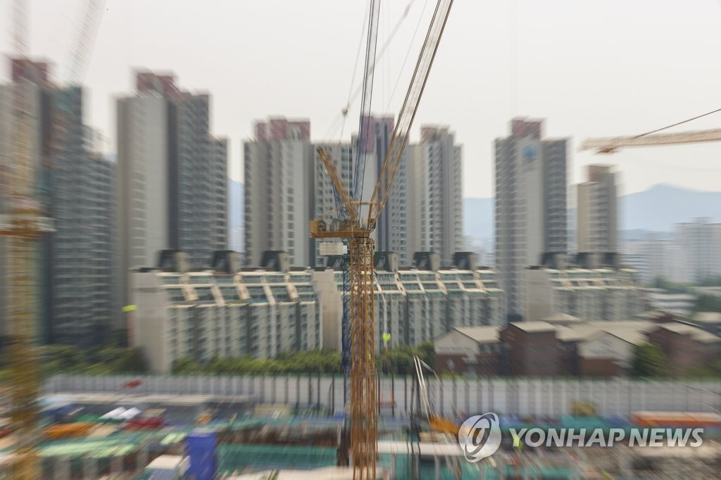 건설 체감경기 다시 꺾여…"폭염·코로나 4차 유행 탓"