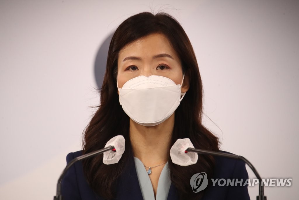 통일부 "통신선 복원은 신뢰회복 출발…북, 영상회담 답신 아직"