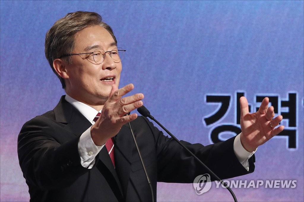 文정부 맹폭한 최재형…"부동산, 반대로만 하면 된다"