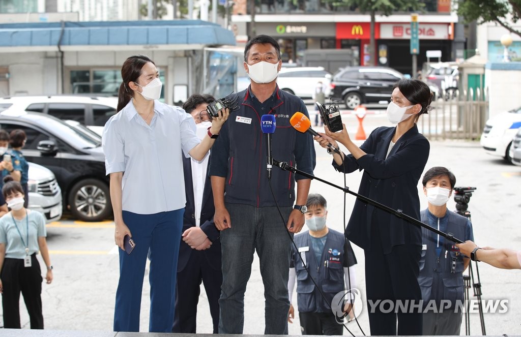 경찰, 양경수 민노총 위원장 5시간 반 조사(종합2보)