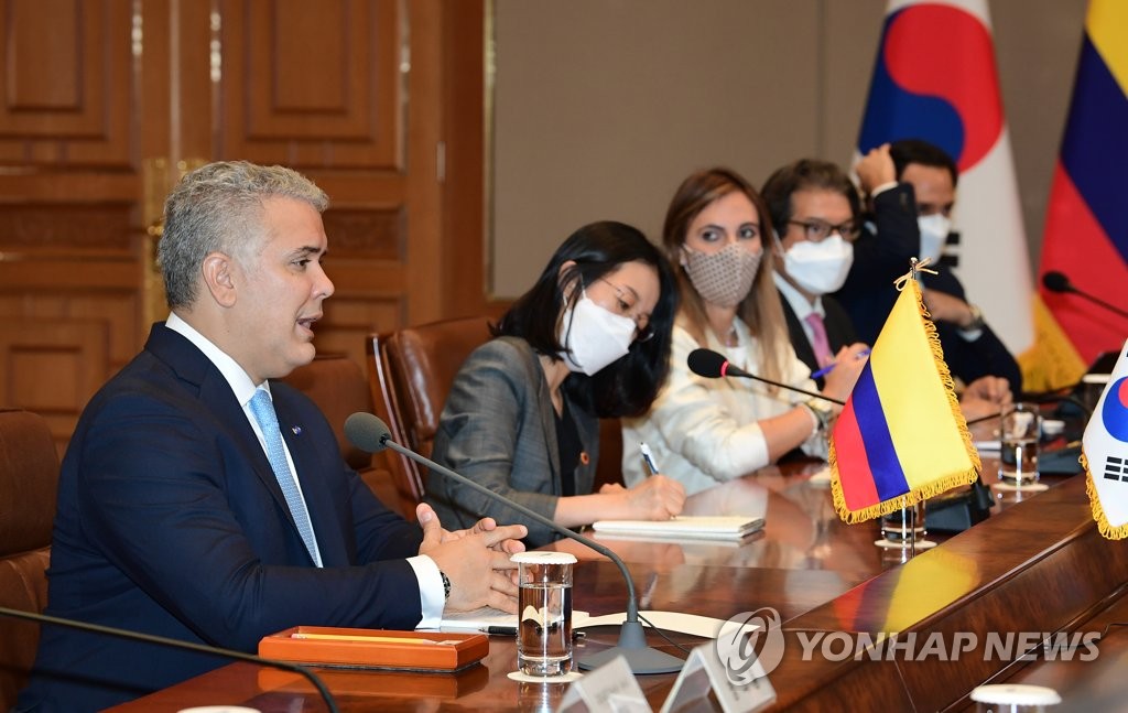 국내 경제인 만난 콜롬비아 대통령 "한국은 형제국…투자 희망"(종합)