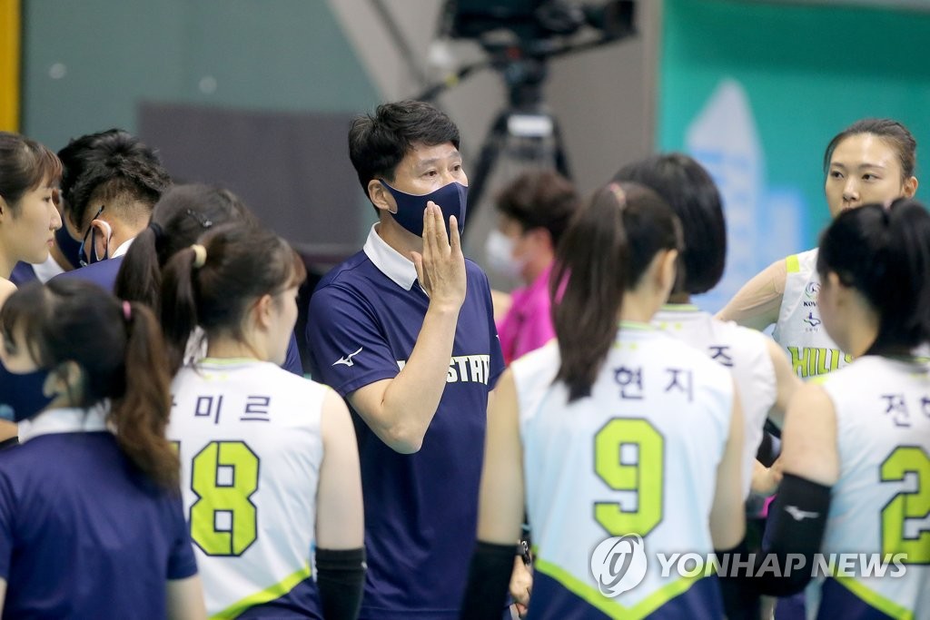 현대건설은 강한 팀이었다…강성형 감독 "V리그서도 정상 도전"