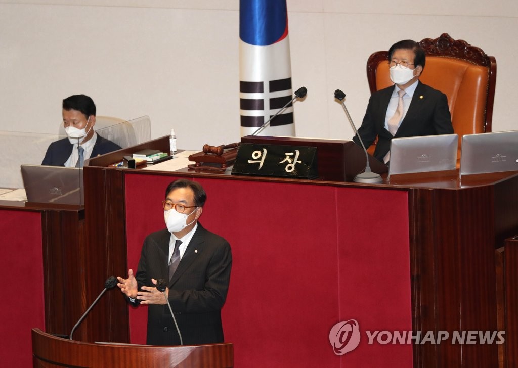 수술실 CCTV 설치 의무화…1주택자 종부세 과세기준 완화(종합)