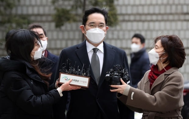 '국정농단' 사건으로 복역 중인 이재용 삼성전자 부회장이 광복절을 앞둔 오는 13일 가석방으로 풀려난다. /사진=연합뉴스