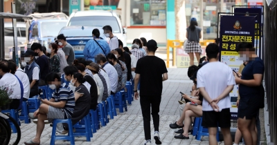 "보건인력 우울·불안 위험수위…10명 중 2명이 극단 선택 생각"