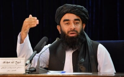 탈레반 "아프간인 출국 불허…외국군, 이달 말까지 철수해야"