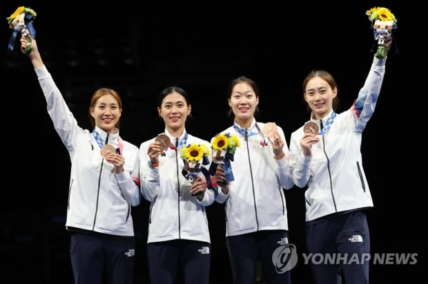 [올림픽] "아킬레스건 파열 딛고 다시 선 아내 지연아, 금보다 더 빛났어"