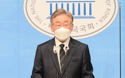 '아파트 100만호, 반값은 기본'…與 부동산공약 영끌 경쟁(종합)