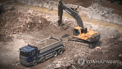 서초구 공사장서 60대 작업자 굴착기에 치여 사망