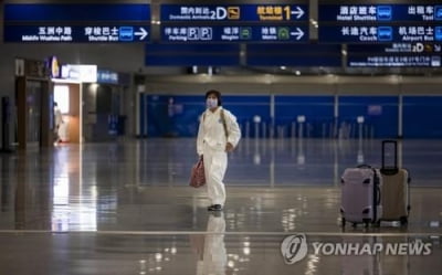 코로나 감염 여파로 中상하이공항 화물 적체 심각