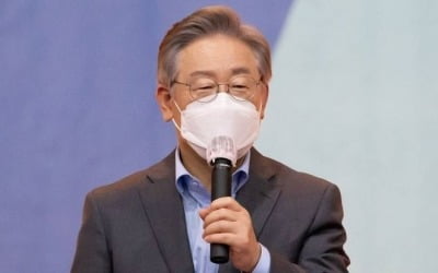 '무료변론' 논란 확산…"허위 의혹" vs "당 리스크"(종합)
