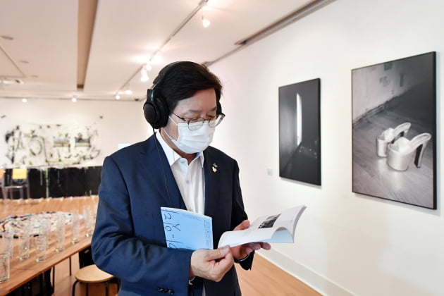 경기 수원시, 폐쇄 수원역성매매집결지 역사 기록 '여기-잇다 기록전시회' 개최 