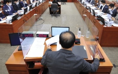 대선 앞두고 국정감사 관심 '뚝'…'맹탕 국감' 우려 [여의도 인사이드]