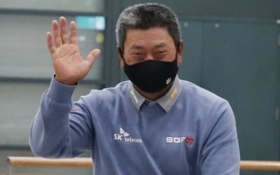 최경주 "우승하고 와 값진 귀국길…후배들 상대로 컷 통과 목표"