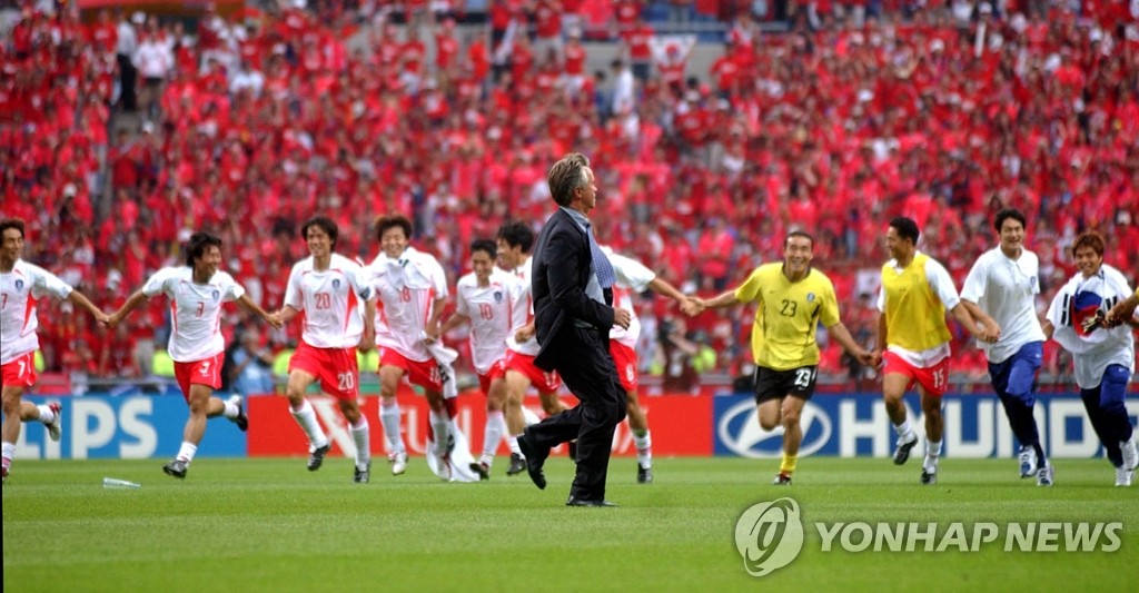 명장 히딩크 감독, 퀴라소 사령탑 끝으로 사실상 은퇴 선언(종합)