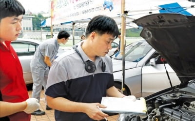 지인과 교대 운전한다면 '단기 운전자 확대 특약' 가입해 볼만