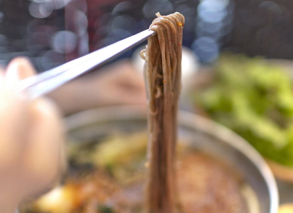 [酒먹방] 닭갈비가 더 맛있는 태백 막국수