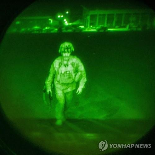 높았던 철군 여론도 허망한 바이든, 박수는 커녕 거센 책임론