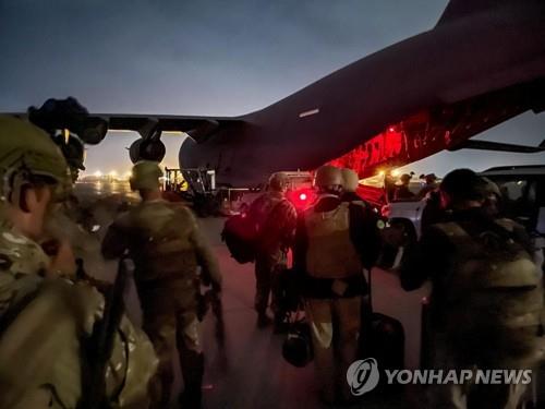 5월부터 아프간 대피 시작한 프랑스…미국과 대조