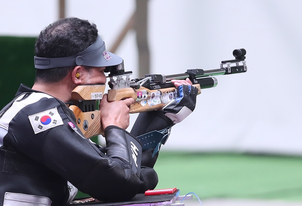 -패럴림픽- '0.1점에 갈린 승부'…사격 박진호, 10ｍ 공기소총 복사 은메달