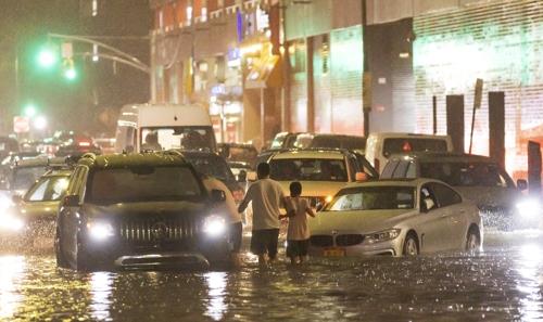 뉴욕·뉴저지에 허리케인 강타…기록적 폭우로 최소 9명 사망(종합2보)