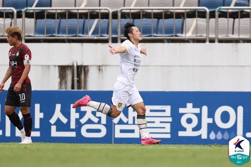 '후반전 꽝!꽝!' 전남, 경남 2-0 꺾고 6경기 만에 승전고(종합)