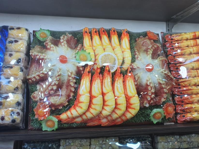 "추석 대목은 무슨…명절 올 때마다 매출 반토막"