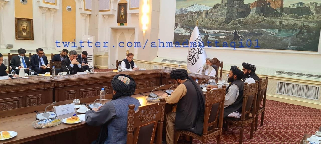 탈레반 내각, 카불서 러시아·중국·파키스탄 특사와 회담