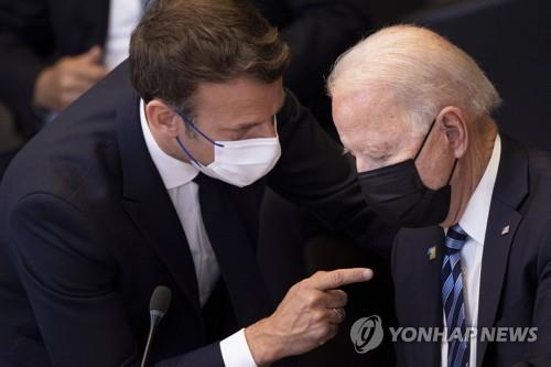 미-프랑스 정상 내달 회담·주미프랑스대사 복귀…관계 복원되나(종합)