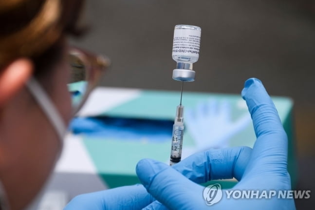 정부, 연말까지 mRNA 백신 전문인력 120명 양성한다