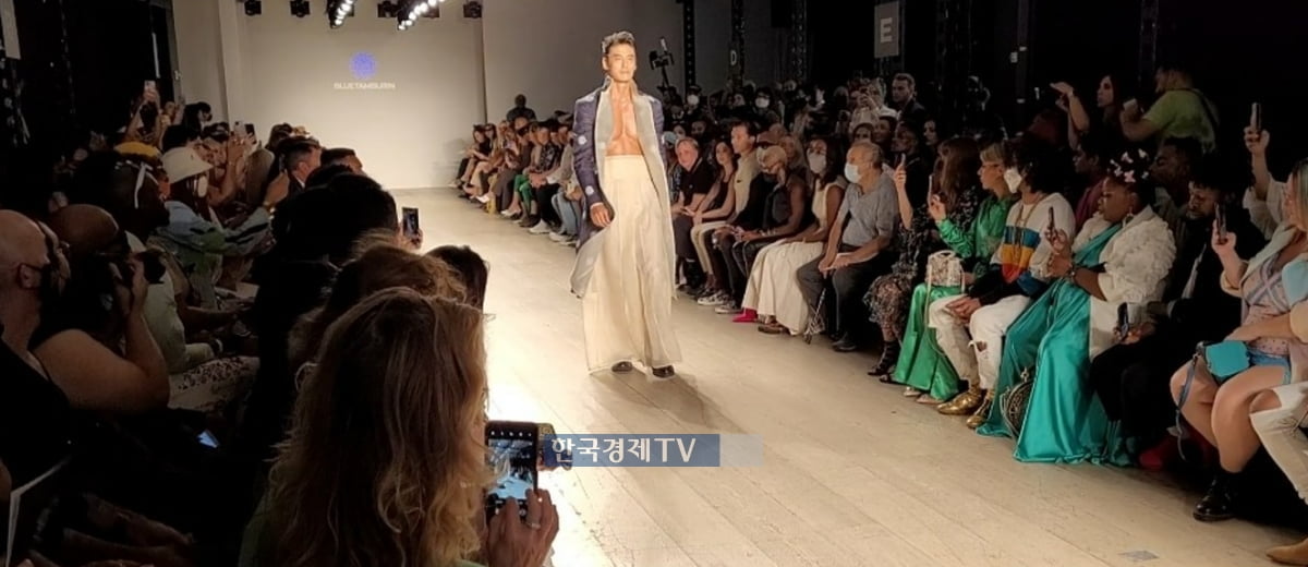 NYFW 오른 K-패션…블루템버린, 국내선 유일