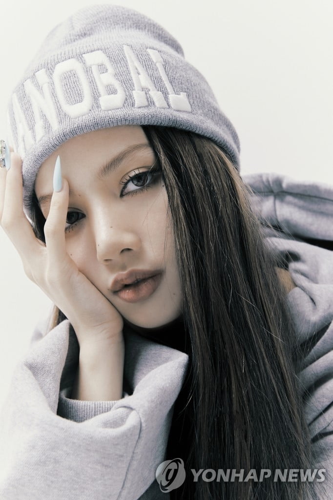블랙핑크 리사 `라리사` 美 빌보드 메인차트 진입