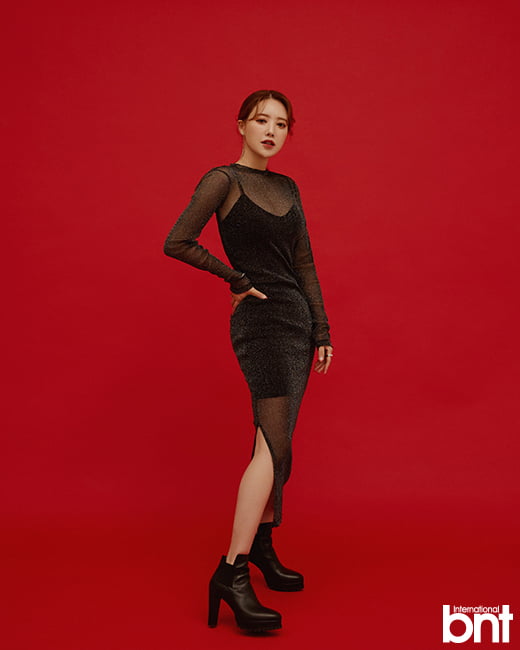 bnt화보 양한나 “’라이브 커머스’ 진행하며 좋은 제품 많이 접하게 돼 재밌게 진행 중” | 한경닷컴 [bnt화보] 양한나 “’라이브 커머스’... 