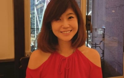 '금융맨♥' 강수정, 회원제 레스토랑에서 홍콩 야경뷰 내려다보며 "커플 디너" [TEN★]