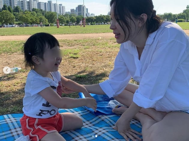 '문재완♥' 이지혜, 붕어빵 딸 태리와 힐링중...나의 가장 큰 행복[TEN★]