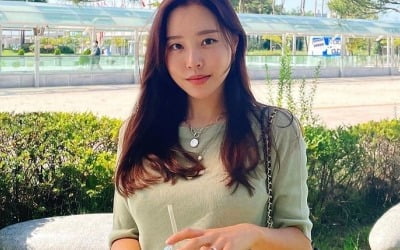 '박성광♥' 이솔이, 오픈런으로도 사기 힘든 C사 500만원 명품백 들고 "1일 3커피" [TEN★]