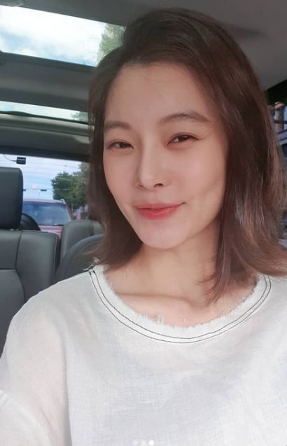 윤소이, '♥' 남편 조성윤과 달달 투샷…만삭 맞아요? [TEN★]