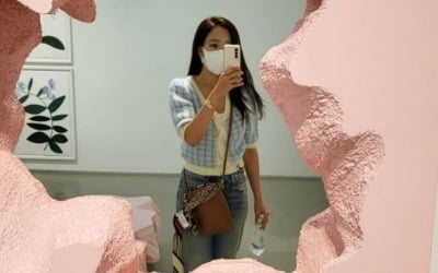 '백종원♥' 소유진, 성수동 갤러리에서 "전시데이트, 좋다"…취미마저 고상해 [TEN★]