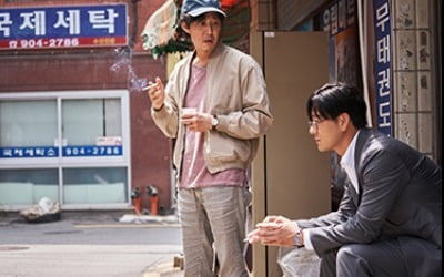 '오징어게임', 한국 최초 美 넷플릭스 1위…외신 호평 쏟아졌다