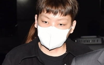 노엘, 경찰 출석…음주 측정 거부·경찰 폭행·父 사퇴 '할말 없음'