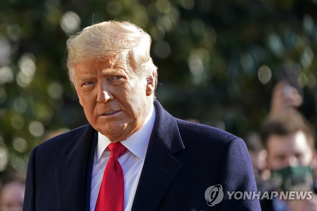 트럼프 전 경제참모들, 바이든 저지 1천만달러 모금 캠페인