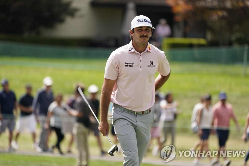 호마, PGA 투어 시즌 개막전 우승…김시우 공동 11위