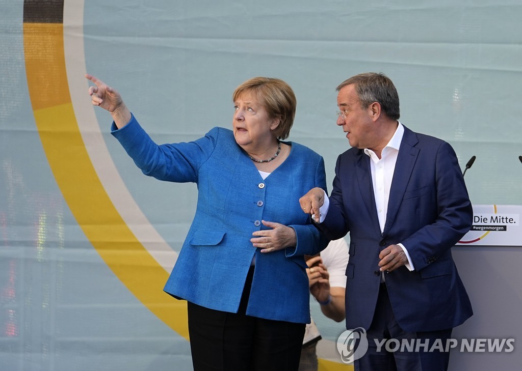 독일 슈퍼총선 개시…16년만에 사민당 주도로 정권교체 되나