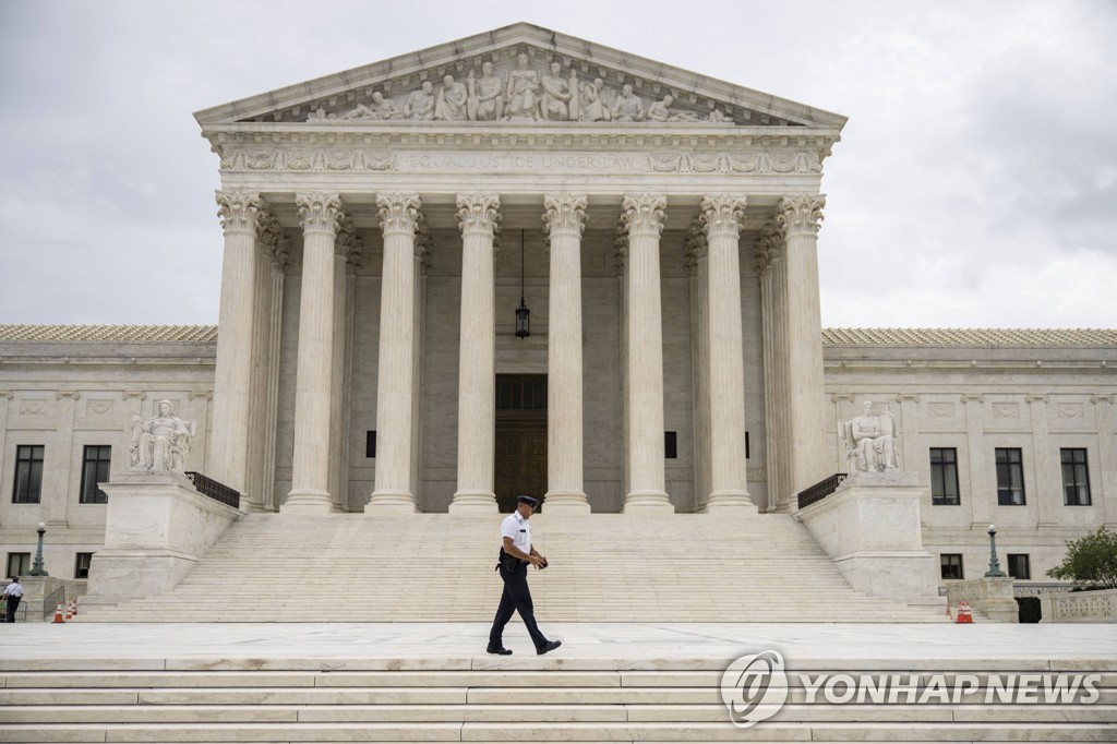 낙태권 두고 또다시 끓어오르는 미국…바이든, 범정부 대응 지시