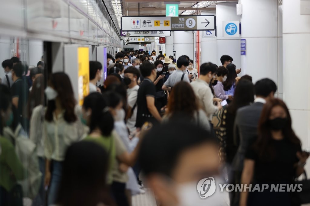 서울지하철노조 "내일 최종 교섭서 진척 없으면 파업"