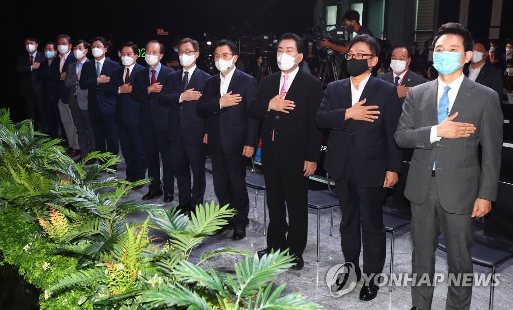 野, 이틀간 대선후보 공개면접…면접관은 진중권