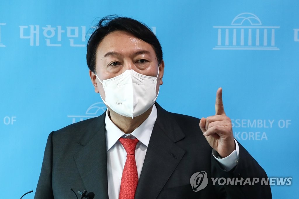 '제보자' 지목된 A씨 "윤석열·김웅 명예훼손에 법적대응"